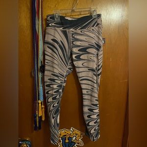 nike medium leggings